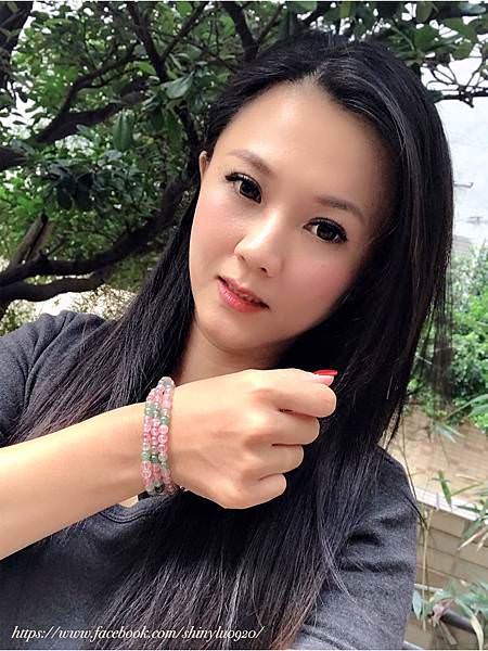 財神小舖甜蜜愛戀-雙色草莓晶手鍊 _0012.jpg