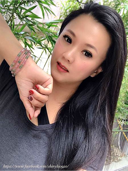 財神小舖甜蜜愛戀-雙色草莓晶手鍊 _0011.jpg