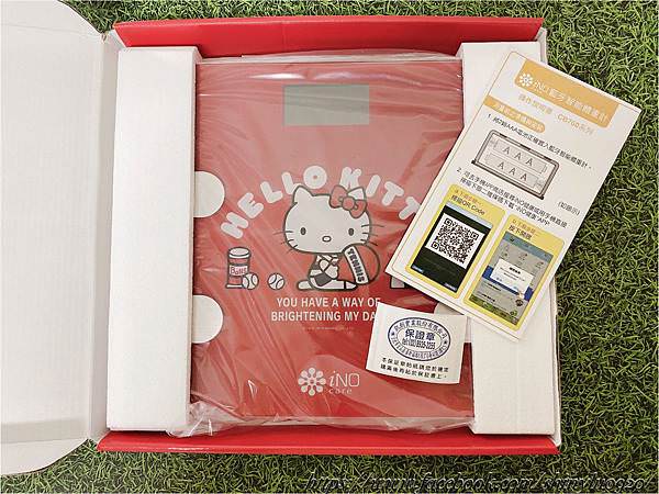 iNO藍牙體重計CB760-Hellow kitty版6.jpg
