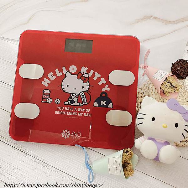 iNO藍牙體重計CB760-Hellow kitty版3.jpg