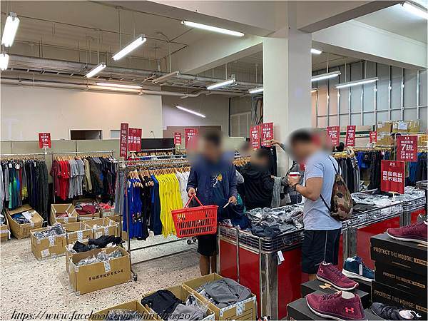 2020台北UNDER ARMOUR(UA)原廠出清特賣會13-1.jpg