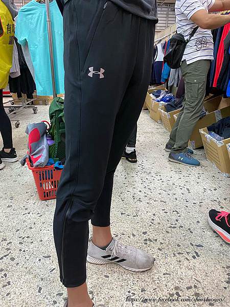 2020台北UNDER ARMOUR(UA)原廠出清特賣會31.jpg