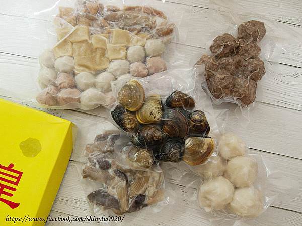 老賈小館-限量黃金組合酸菜白肉鍋3.jpg