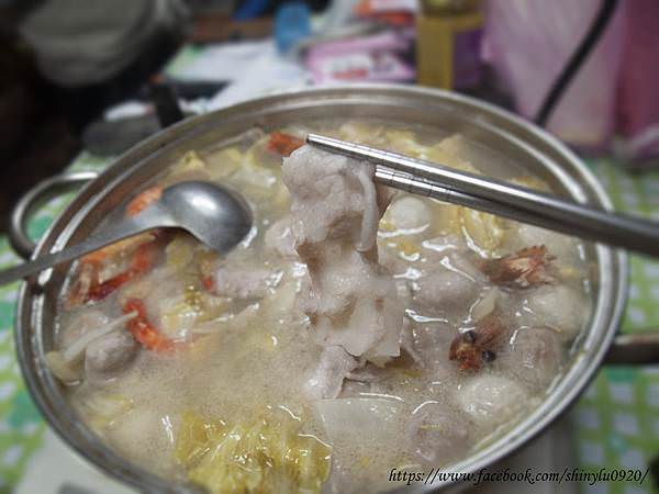 老賈小館-限量黃金組合酸菜白肉鍋18.jpg