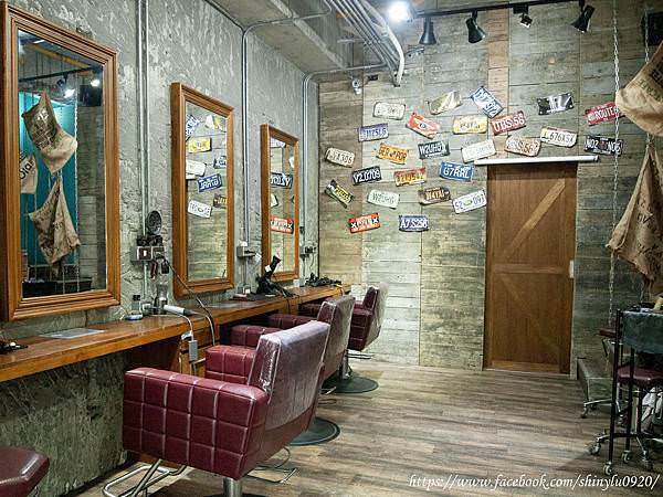 ARES Hair Salon3.jpg