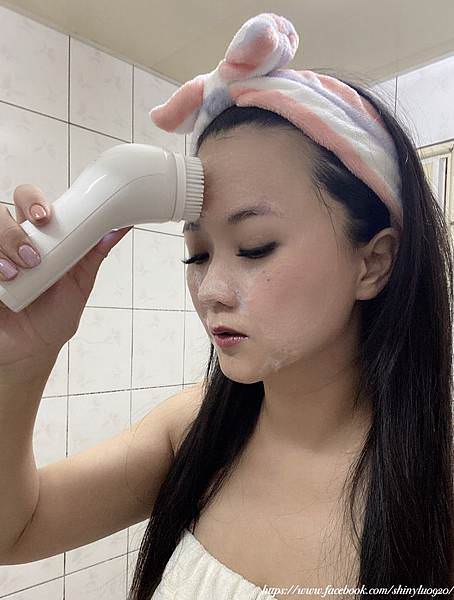 DeFleur聲波潔面儀(洗臉機)11.jpg