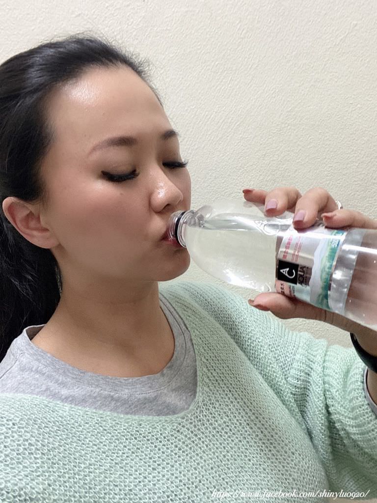 AC喀爾巴阡天然礦泉水 氣泡水12.jpg