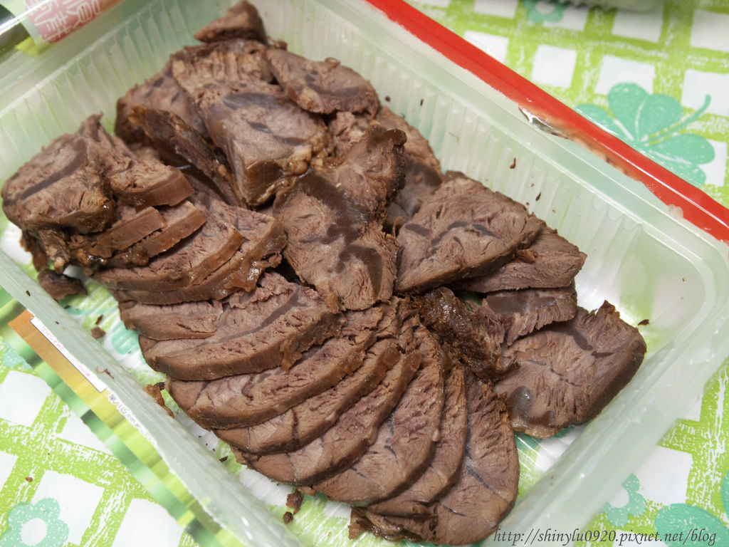 黑竹園雞爪凍16.jpg