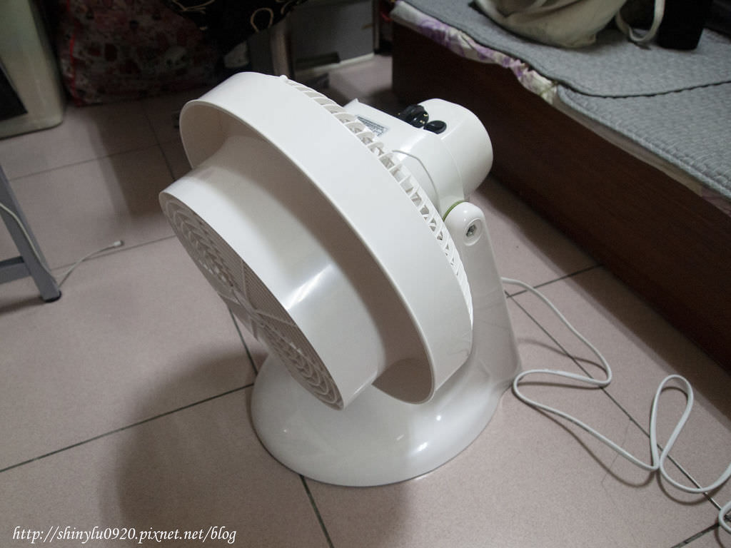 順光10吋噴流循環扇12.jpg