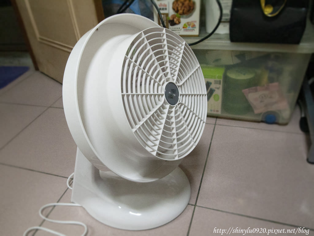 順光10吋噴流循環扇15.jpg