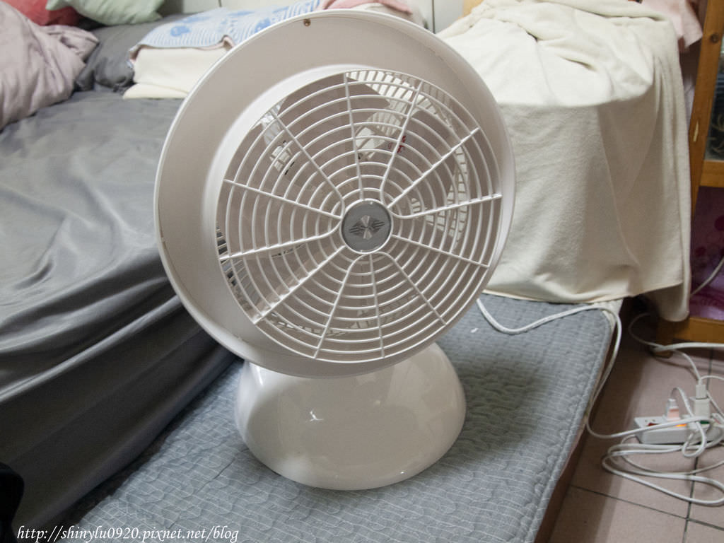 順光10吋噴流循環扇1.jpg
