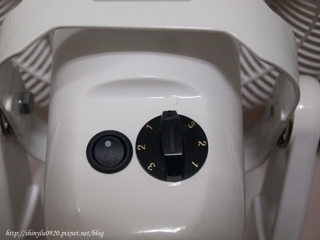 順光10吋噴流循環扇9.jpg