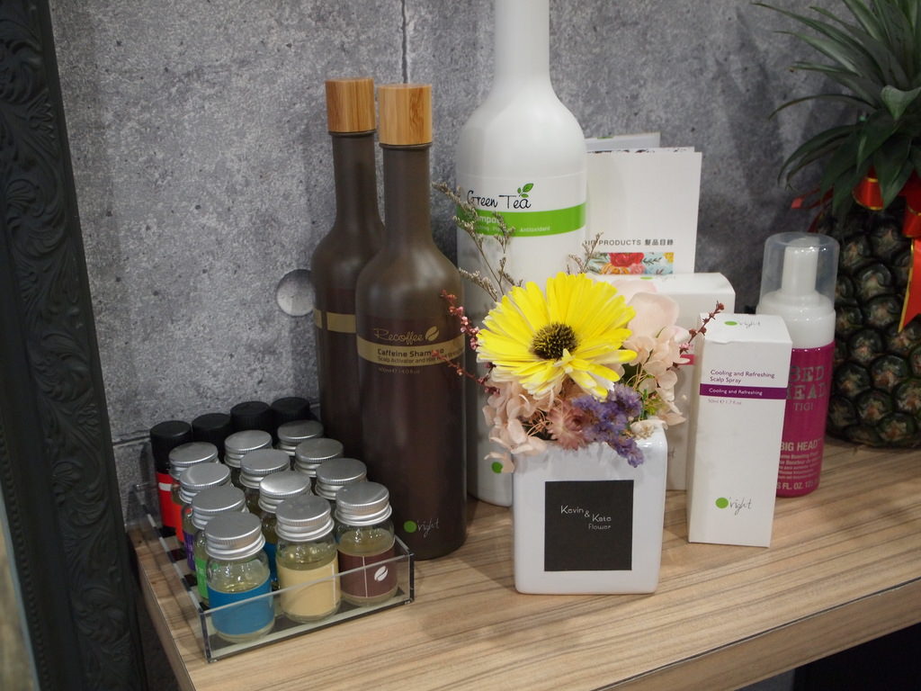 Amazing hair salon中和護髮8.JPG