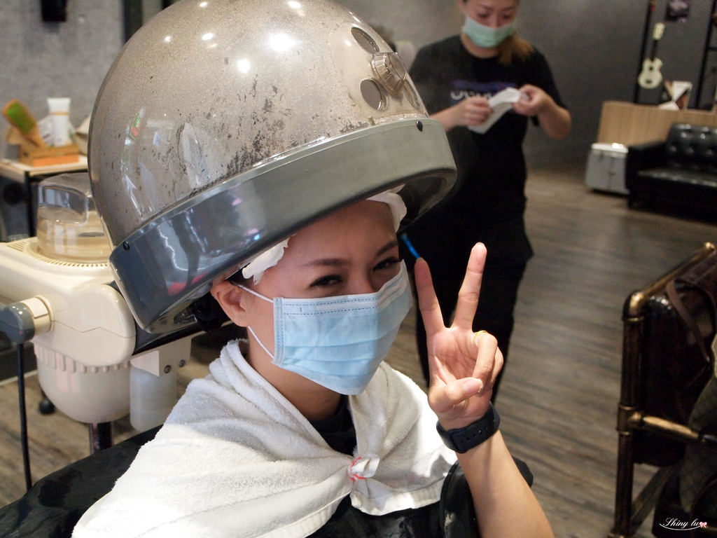 Amazing hair salon中和護髮34.JPG