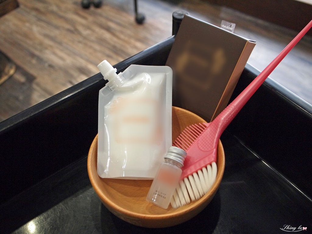 Amazing hair salon中和護髮24.jpg
