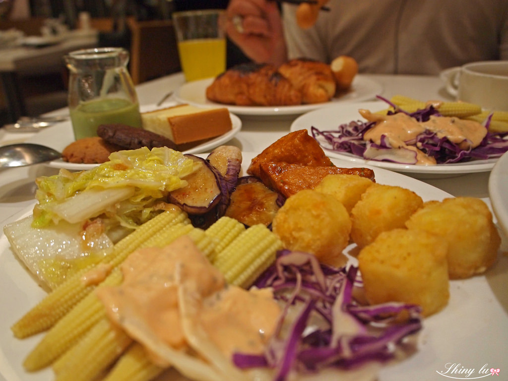 成旅晶贊飯店-蘆洲館．柏克菲時尚茶餐廳晚餐12.JPG