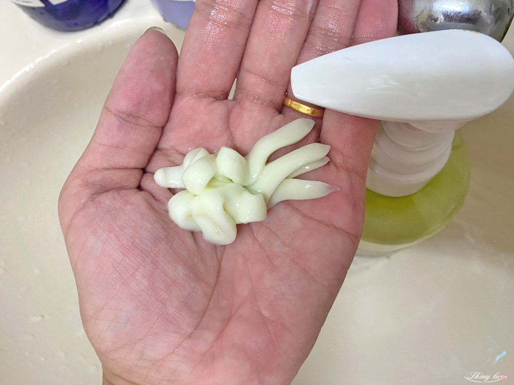 日本Reveur芮芙茹洗髮精21-佛手柑%26;茉莉花.jpg