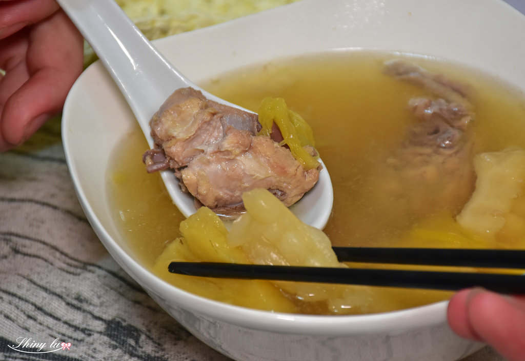 冷凍湯品推薦-ichicken艾其肯養生雞湯7.JPG