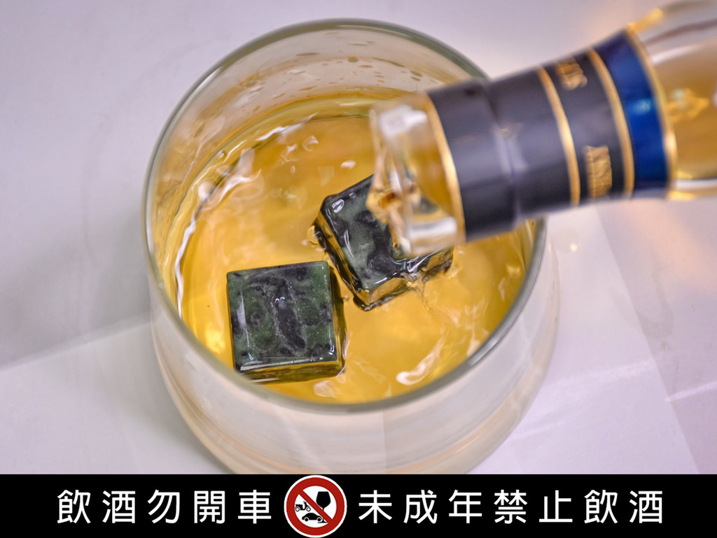 好石在 墨玉醒酒冰磚 撥筋棒14.jpg