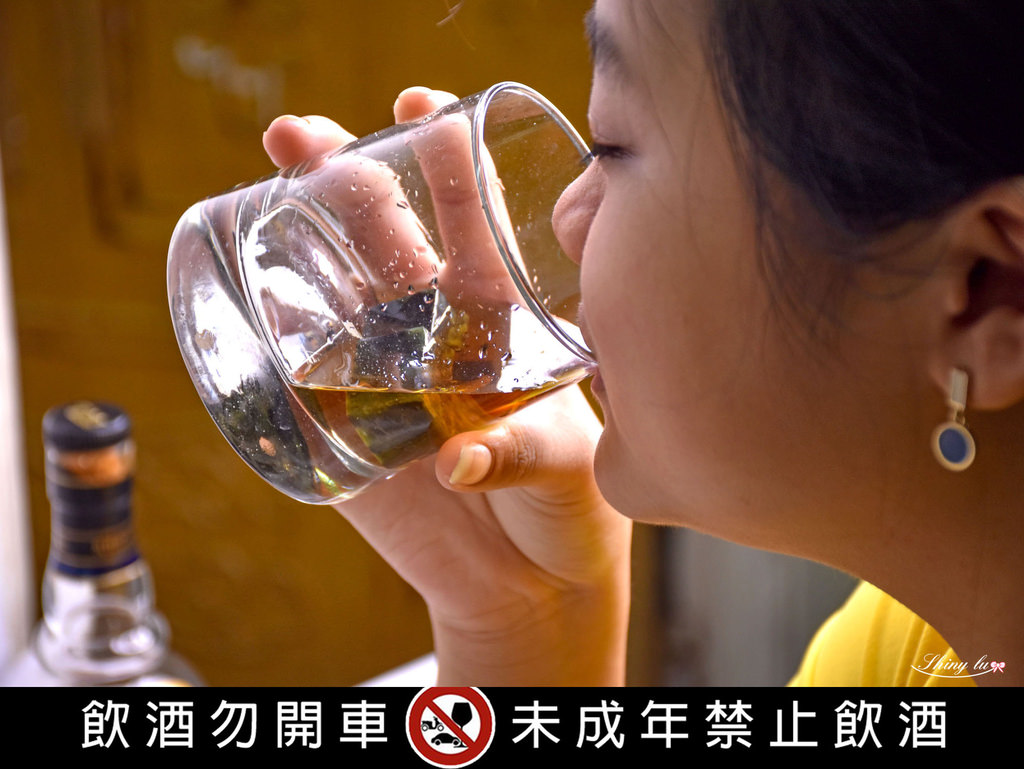 好石在 墨玉醒酒冰磚 撥筋棒18.jpg