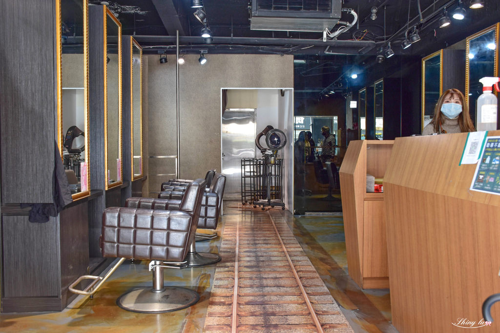Wor hair新埔店5.jpg