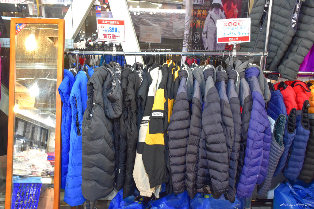 新店思薇爾特賣會8服飾10.jpg