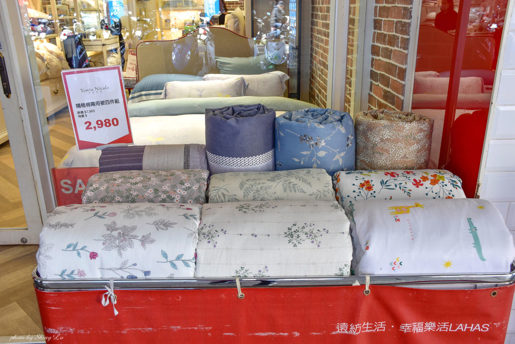 遠東La mode東妮寢飾信義門市8.jpg