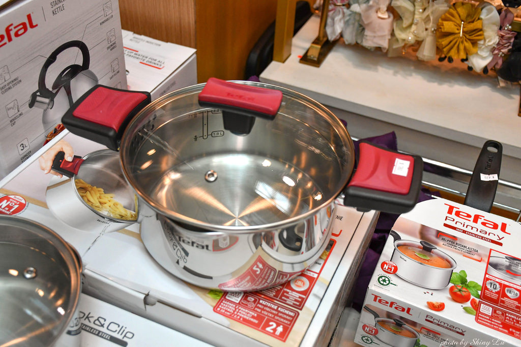台北火車站誠品站前店特賣會14.jpg