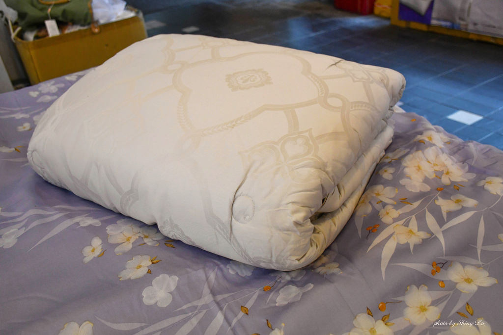 歐瑄寢飾南京西路特賣會38  雙蛋白天蠶絲發熱被特價3980元.jpg