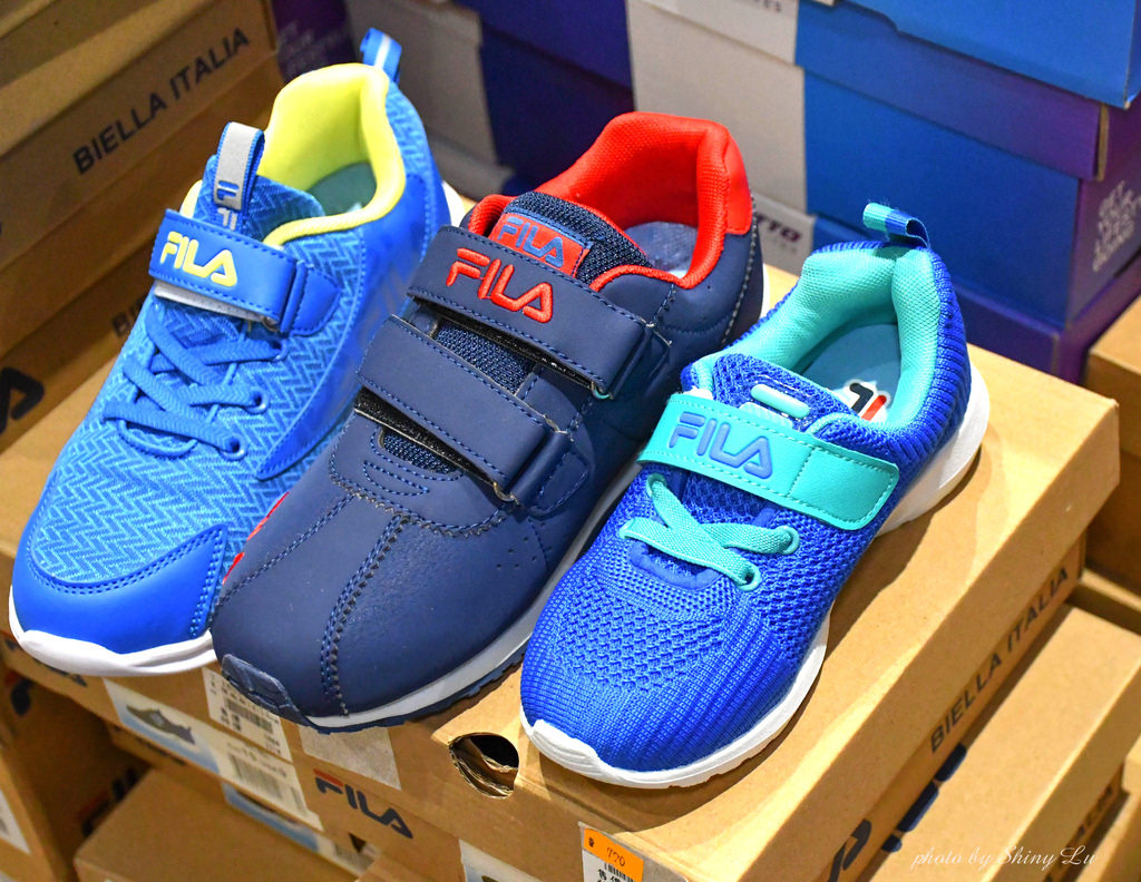 環球A8特賣會62 上圖童鞋折扣後790元起.jpg