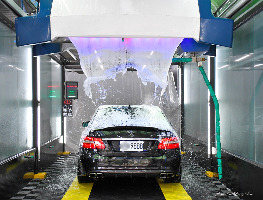 五股洗車推薦 CarWash車速洗15.jpg