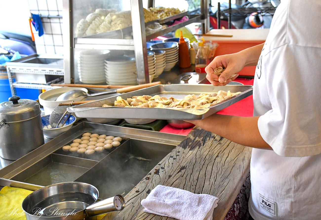 2026羅東必吃美食│14家美食小吃、冰品、早午餐│非業配真實心得 - 第12張圖 羅東小吃推薦《帝爺廟口喥咕麵》經營一甲子,排隊等到喥咕的麵店?