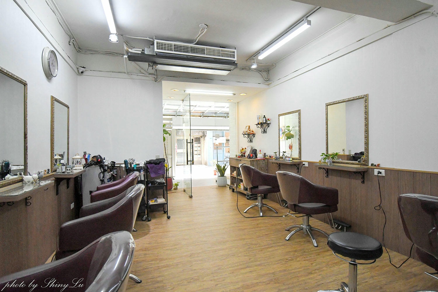 師大染髮推薦│時光角落│拯救漂髮後的毛燥感，打造曖昧迷人的質感色調