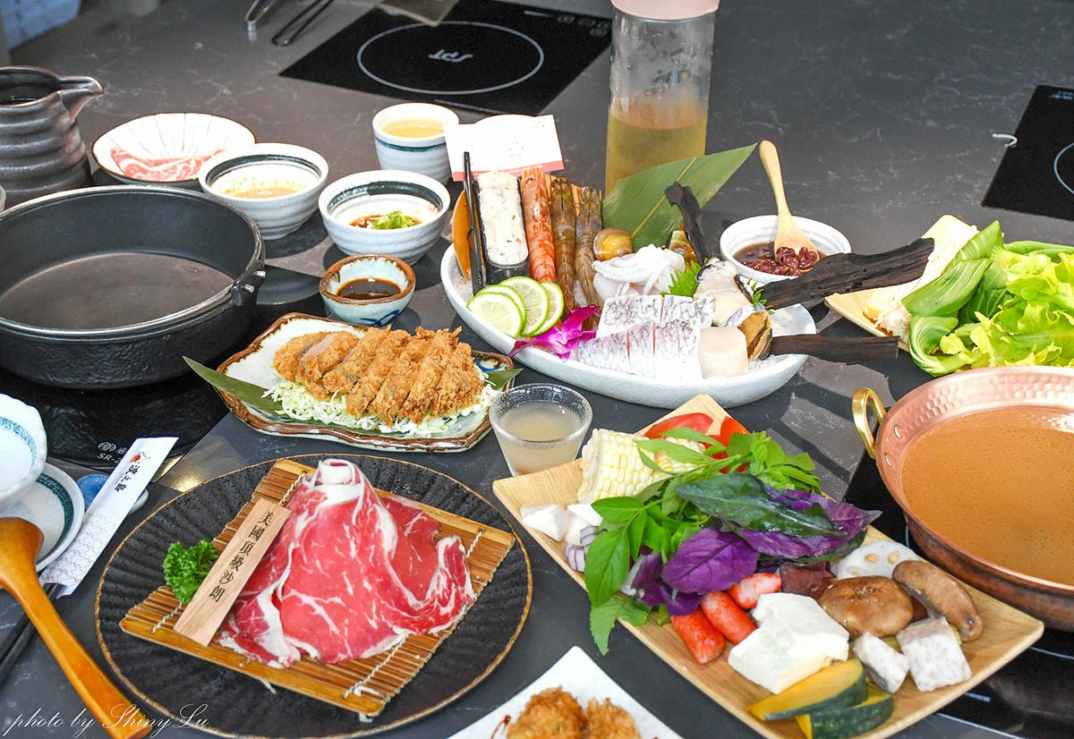 南投埔里火鍋推薦│渡之島日高鍋物│蔬菜甜品自助吧吃到飽