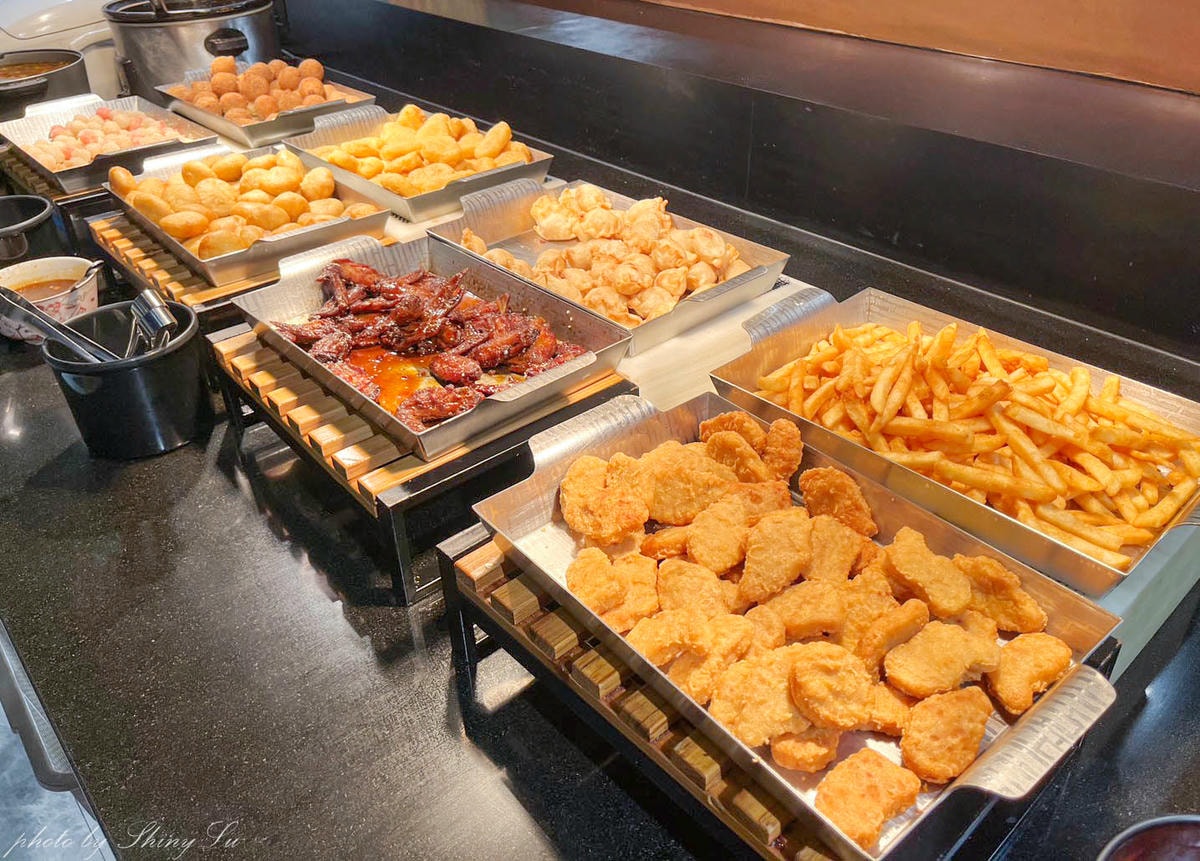 從2020年開幕到現在生意都非常好，自助吧380元起無限享用