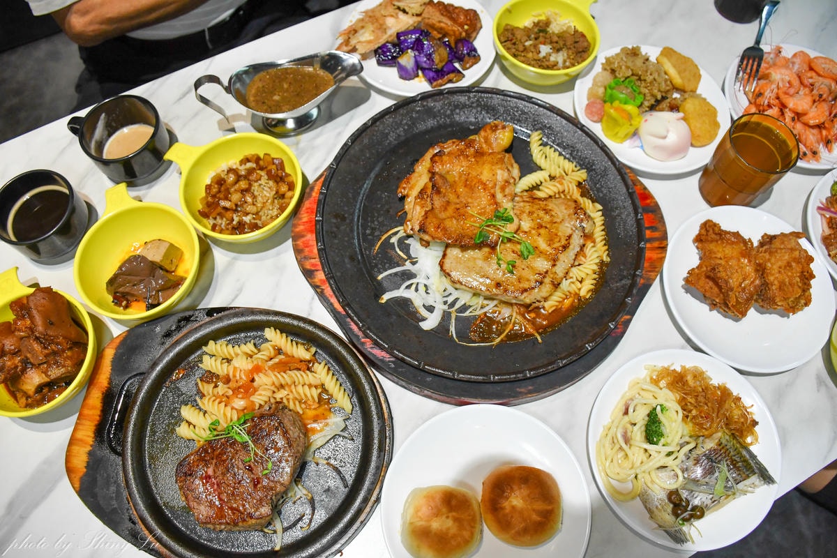 從2020年開幕到現在生意都非常好，自助吧380元起無限享用