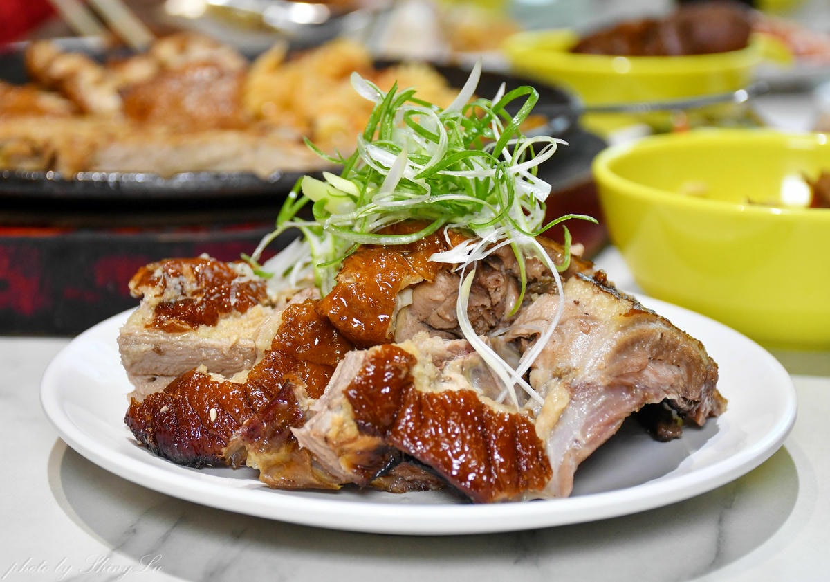 從2020年開幕到現在生意都非常好，自助吧380元起無限享用