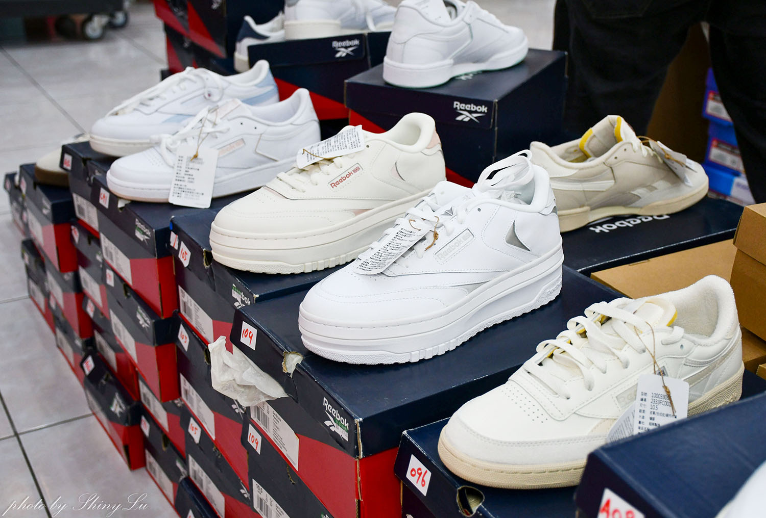 只有10天❗只到11/9❗雲林虎尾 N I K E 運動鞋特賣🔥FILA第二雙十元🔥新款二雙享九折優惠(可刷卡) 天成宴會館/王子運動用品特賣 - 第18張圖