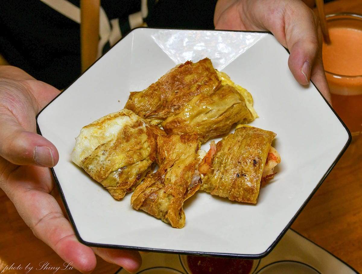 落兒逅叻谷早餐店│中壢健康早午餐推薦│豆皮蛋餅驚人的好吃