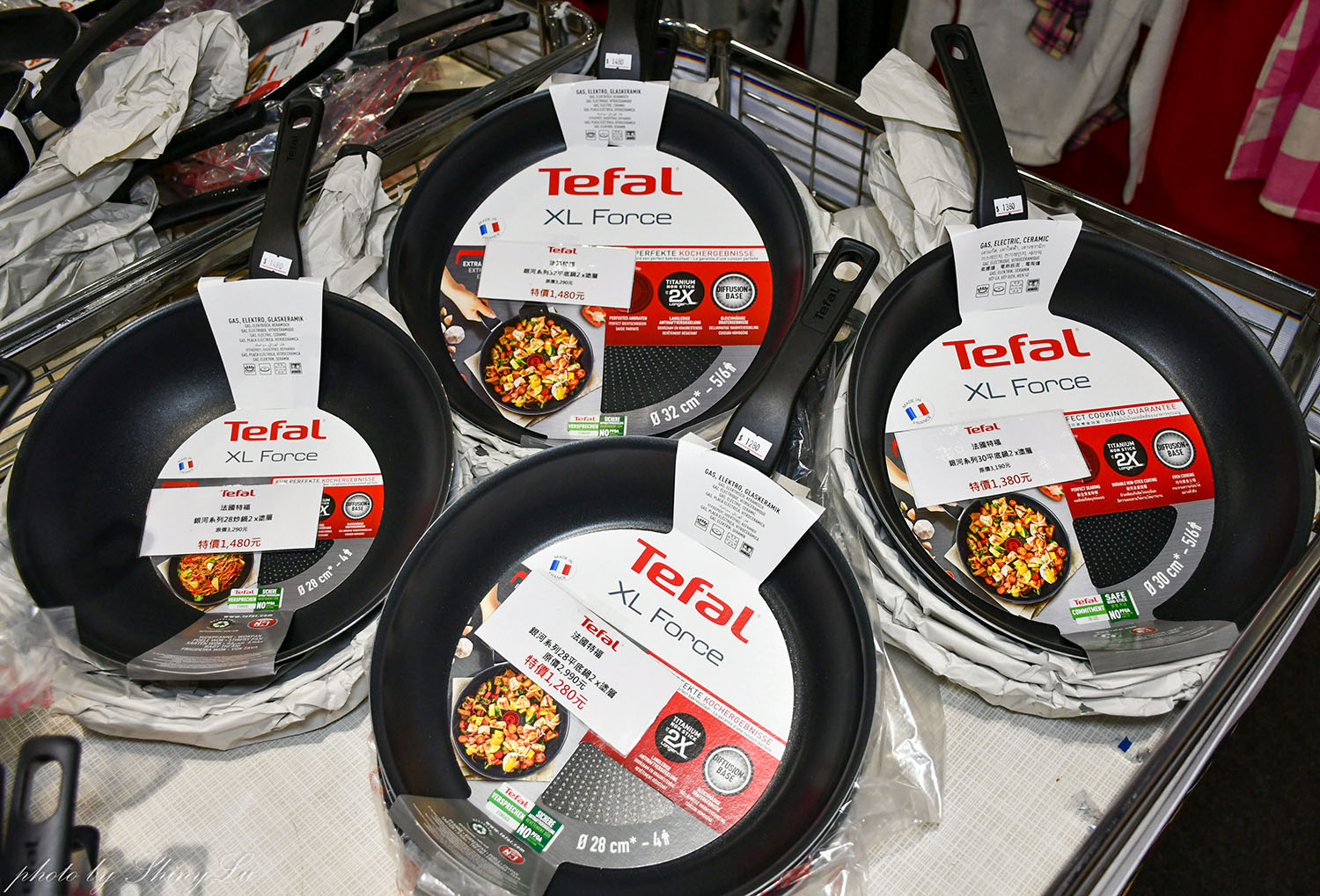 板橋環球│特福鍋具福利品三折起│SISLEY班尼頓童裝三件1000元│同場還有鉑瑞可香水/國際品牌太陽眼鏡/ME 5 精品剪具 - 第19張圖