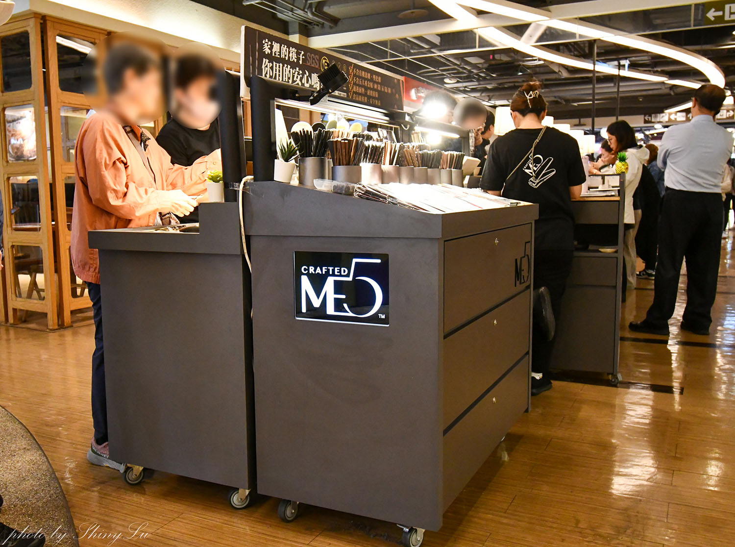 板橋環球│特福鍋具福利品三折起│SISLEY班尼頓童裝三件1000元│同場還有鉑瑞可香水/國際品牌太陽眼鏡/ME 5 精品剪具 - 第46張圖