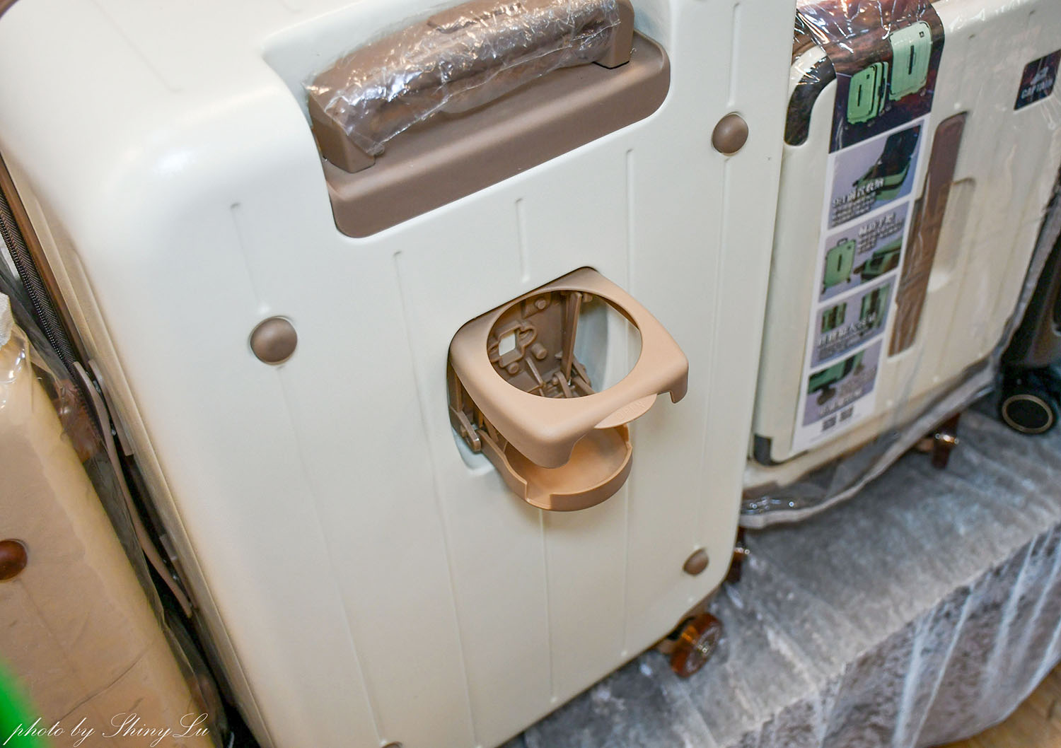 林口龜山特賣會,行李箱/登機箱990元起!消費滿額還送旅行拉桿包,上掀式/鋁框箱/前開箱/通通都有,享一年保固終身為修 - 第25張圖