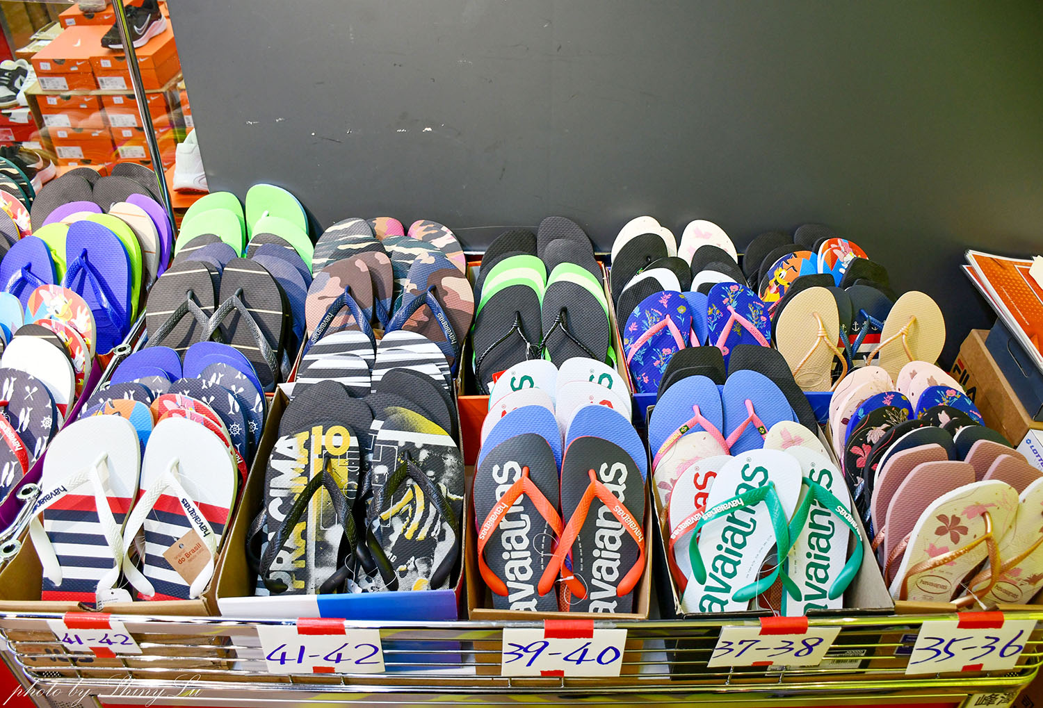 八德路一段【N I K E 運動鞋特賣】F I L A 五折,新款二雙九折優惠(可刷卡) 王子運動用品特賣 - 第17張圖