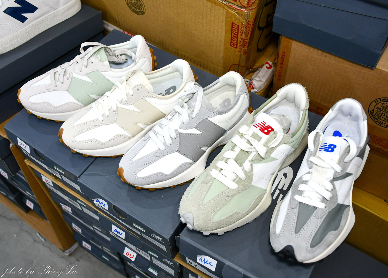 捷運西湖站,N I K E 運動鞋特賣🔥F I L A 五折🔥新款二雙享九折優惠(可刷卡)王子運動用品特賣 - 第15張圖