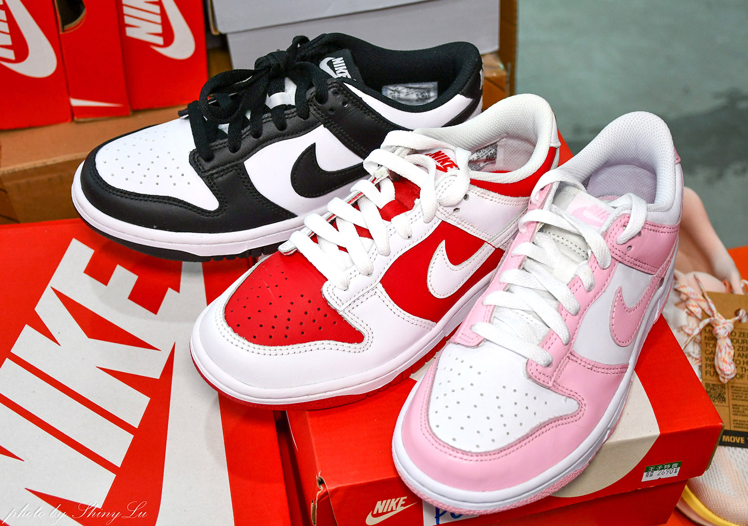 捷運西湖站,N I K E 運動鞋特賣🔥F I L A 五折🔥新款二雙享九折優惠(可刷卡)王子運動用品特賣 - 第26張圖