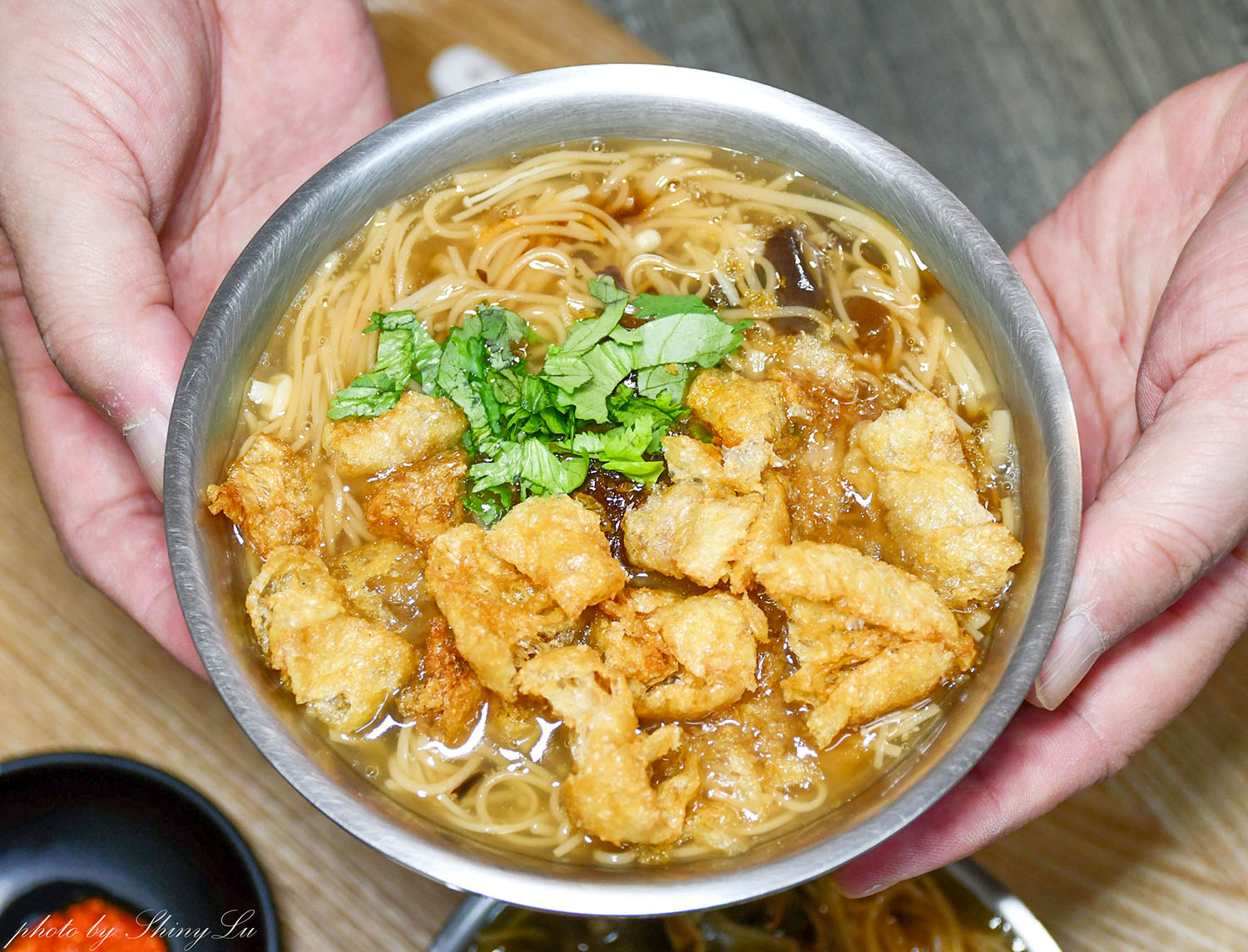 蘆洲麵線推薦│樂福麵線好吃嗎?獨家特調蒜泥醬超特別 - 第9張圖 蘆洲麵線推薦│樂福麵線好吃嗎?獨家特調蒜泥醬超特別