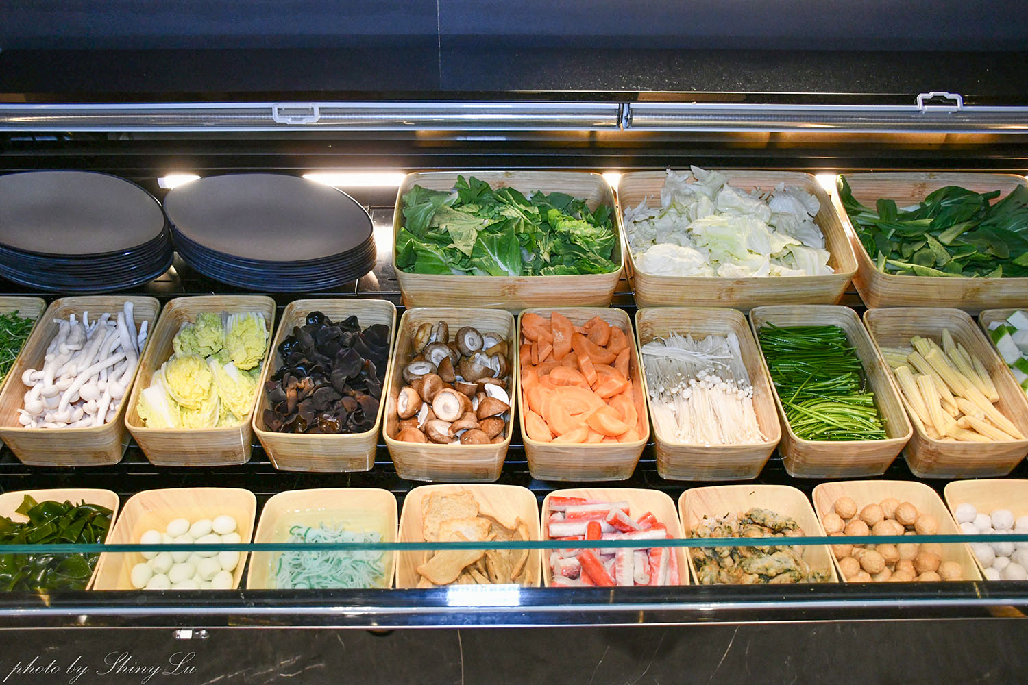 金蒔鍋物青埔旗艦店│餐酒館風格超美│還有蔬食自助吧吃到飽│青埔最美的餐酒館風格火鍋店 - 第8張圖