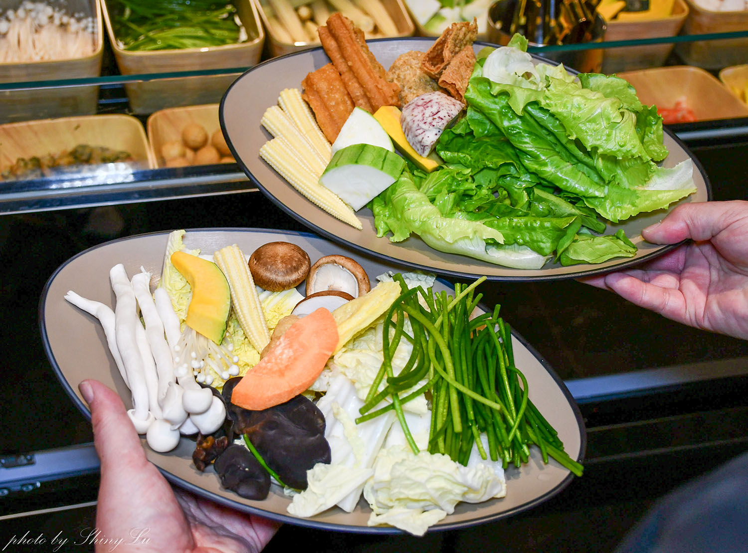 金蒔鍋物青埔旗艦店│餐酒館風格超美│還有蔬食自助吧吃到飽│青埔最美的餐酒館風格火鍋店 - 第10張圖