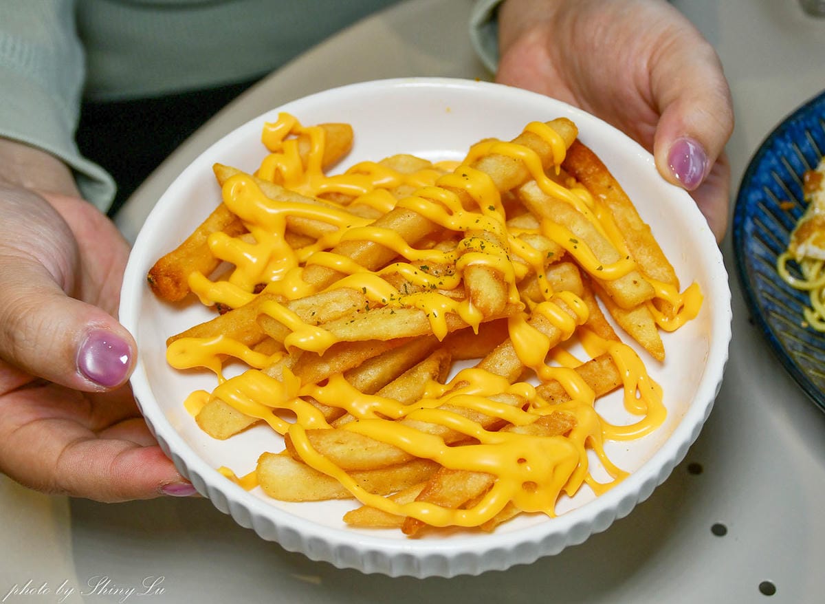林口體育大學早餐推薦│來吃早餐龜山總店│必點台味炒麵
