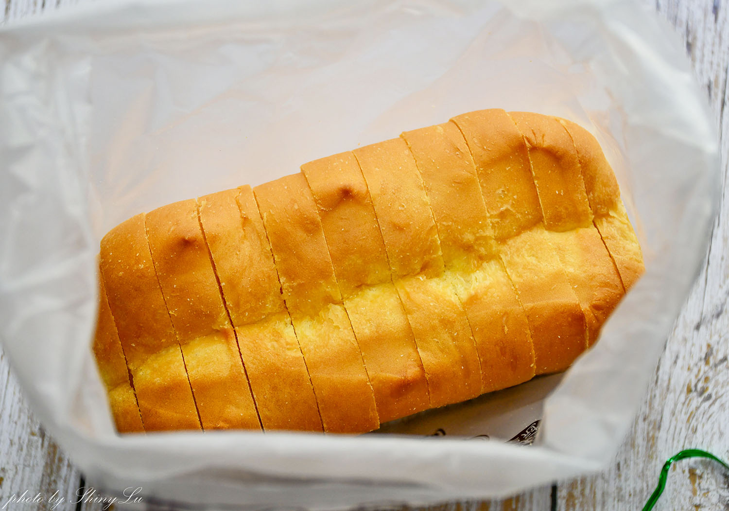 三重吐司推薦《賴董土司》每日限定口味出爐,韓式蒜蒜吐司/招牌皇冠超好吃 - 第17張圖 三重吐司推薦《賴董土司》每日限定口味出爐,韓式蒜蒜吐司/招牌皇冠超好吃